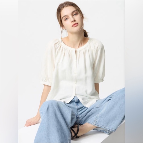 Uniqlo Tops - UNIQLO Linen Blend Button Up Short Sleeve Sheer Top Size 10